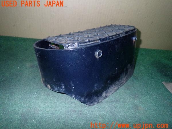 3UPJ=9227650060]ジープ(J53(改))純正 リアステップ 中古_2