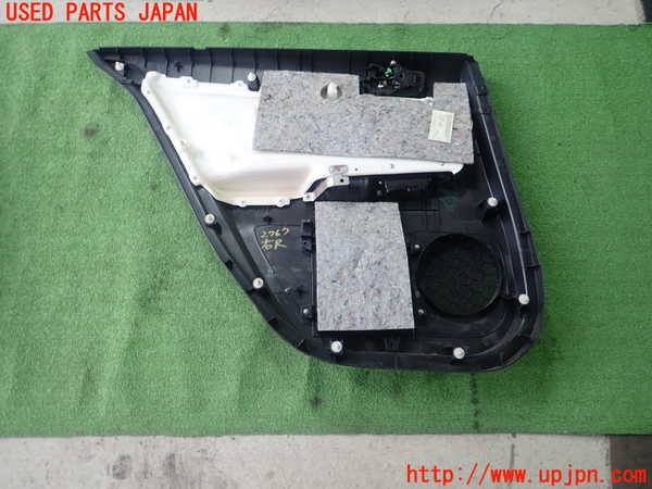 1UPJ-9227671294]ランエボ10(CZ4A)右後ドア内張り 中古_3