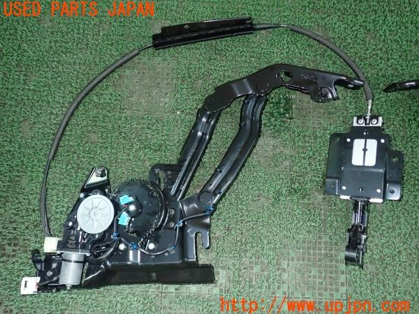 3UPJ=9227690566]ロードスターRF(NDERC)前期 純正 リトラクタブルハードトップ モーター ヒンジ 中古_3