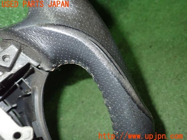 3UPJ=9227720617]ハイエースバン 200系(KDH205V 1型)社外 ステアリング 380mm 中古_5