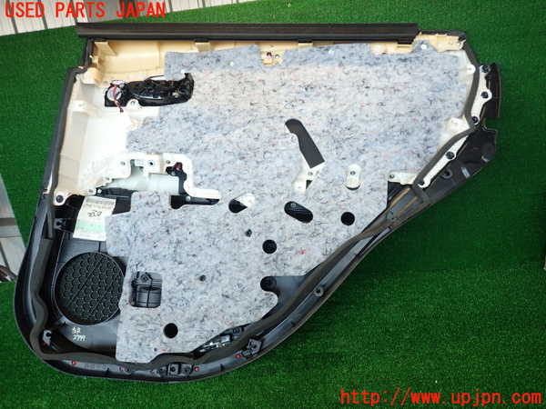 2UPJ-9227741324]レクサス・RX350(GGL10W)左後ドア内張り 中古_4