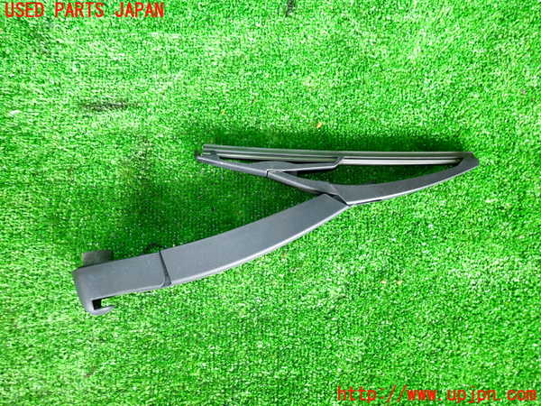 2UPJ-9227751661]BMW ミニ(MINI)クーパーD(XT15)リアワイパーアーム1 中古  F55_2
