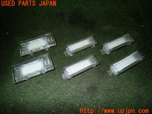 3UPJ=9227760512]BMW M5(NB50 E60)前期 社外 LEDカーテシランプ 中古_2