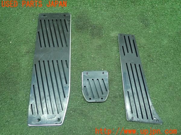 3UPJ=9227760630]BMW M5(NB50 E60)前期 社外 ペダルカバー 中古_5