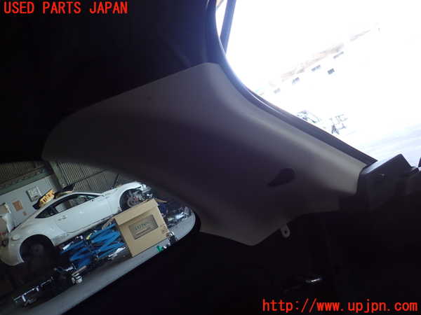 1UPJ-9227777675]フィアット・500(31209)右リアピラートリム 中古_2