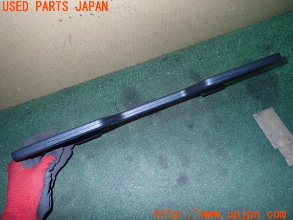 3UPJ=9227780602]アバルト 124スパイダー(NF2EK)純正 ウィンドディフレクター 中古_3