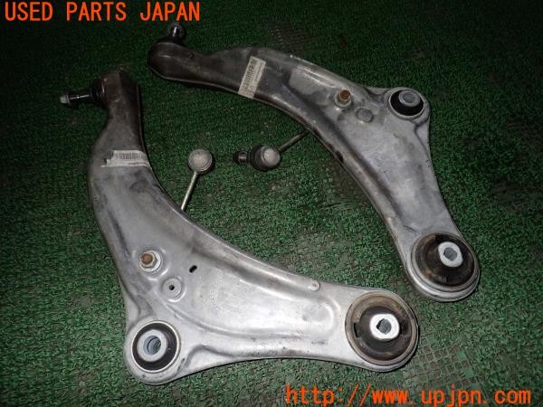 3UPJ=9227840429]ルノー メガーヌ R.S.(ルノー・スポール)(DZF4R)純正 545000010R 545010011R フロントロアアーム スタビリンク付き 中古_2