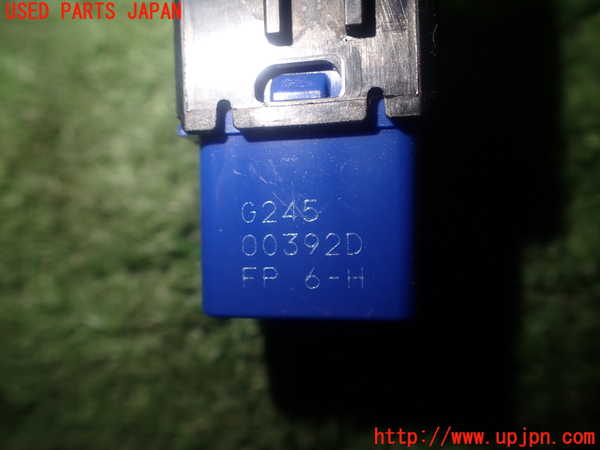 1UPJ-9227856308]シエンタハイブリッド(MXPL10G)スイッチ3 (VSC OFF) 中古_4