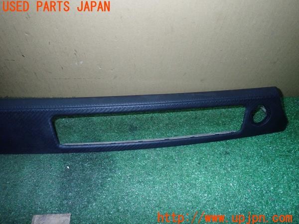 3UPJ=9227860622]BMW M3 クーペ(WD40 E92)前期 純正 7 132 852 ダッシュボード インパネ カーボン調トリム 右ハンドル 中古_4