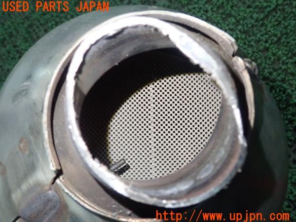 3UPJ=9227870159]ルノー アルカナ(LJLH4MH)純正 触媒 切断加工品 中古_3