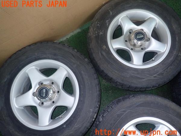 3UPJ=9227890916]ハイエースワゴン(KZH106W)BERG NR595 ホイール 15×6.5J +30 PCD139.7 6穴 4本 中古_2