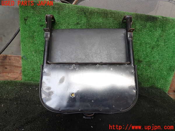 1UPJ-9227907145]三菱ジープ(J55)右2列目シート 中古_4