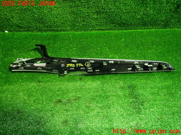 1UPJ-9227927692]ベンツ C220 d ステーションワゴン S205 (205214)内装トリム類2 中古_3