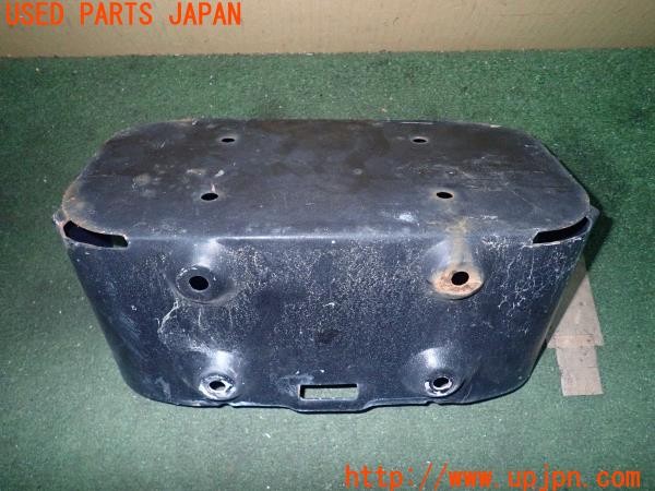 3UPJ=9227940020]ジープ(J55(改))純正 ジェリ缶ホルダー キャリア 中古_4
