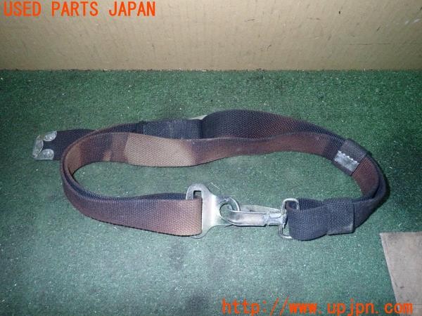 3UPJ=9227940020]ジープ(J55(改))純正 ジェリ缶ホルダー キャリア 中古_5