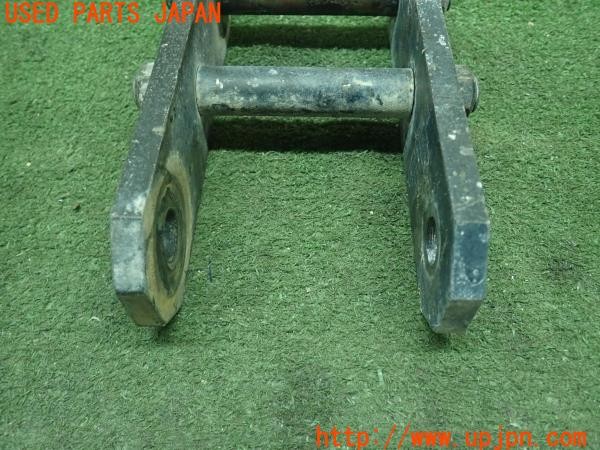 3UPJ=9227940407]ジープ(J55(改))center diff シャックル 中古_3