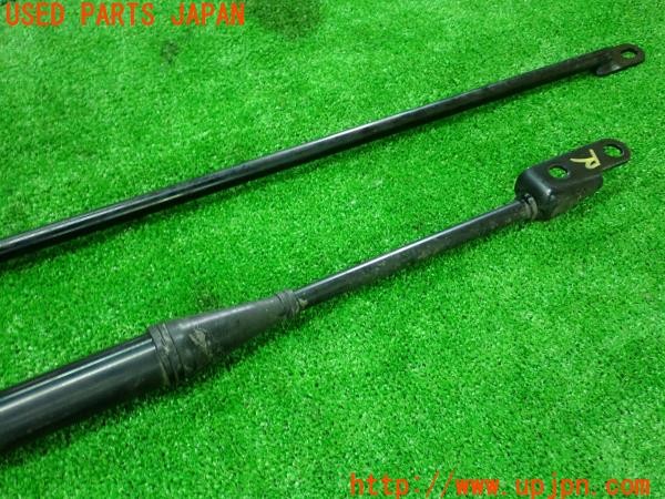 3UPJ=9227950702]レクサス CT200h(ZWA10)純正 パフォーマンスダンパー 中古_5