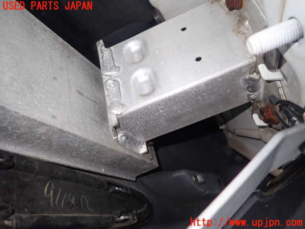 1UPJ-9227951614]レクサス・CT200h(ZWA10)リアバンパーホースメント 中古_4