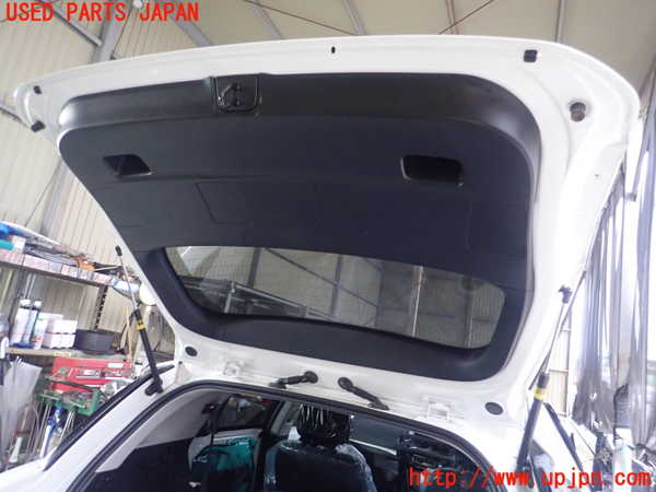 1UPJ-9227951566]レクサス・CT200h(ZWA10)バックドア リアゲート ハッチ 中古 M2L3 S 10A_3