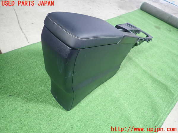 1UPJ-9227957540]レクサス・CT200h(ZWA10)センターコンソール 中古_2