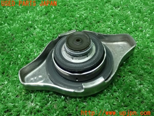 3UPJ=9227960155]86(BRZ)(ZN6 A型)TRD ラジエーターキャップ 中古_3