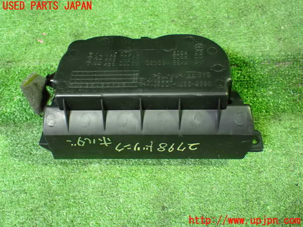 1UPJ-9227987810]スカイライン(ER34)ドリンクホルダー 中古_3