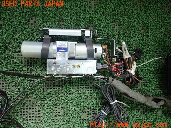 3UPJ=9227990012]ベンツ SLK350(171456 R171)前期 純正 A171 800 00 30 ルーフ開閉ユニット 油圧ポンプ ヒンジ シリンダー 中古_5