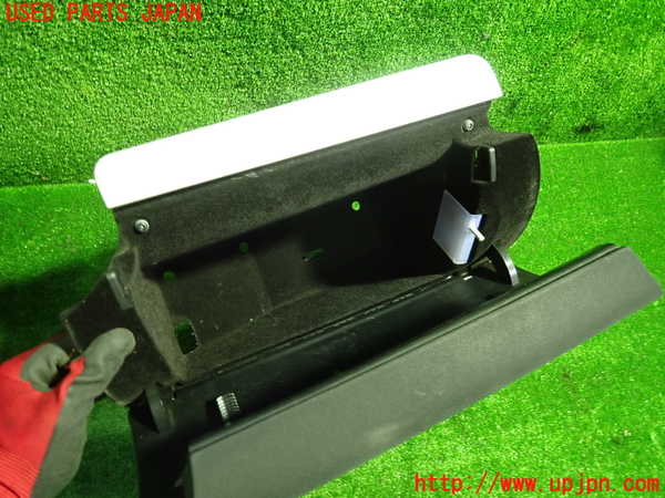 1UPJ-9227997516]ベンツ SLK350 R171(171456)グローブボックス1 中古_2