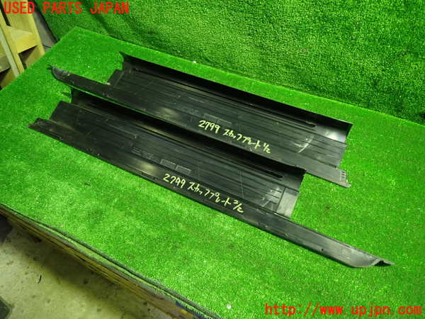 1UPJ-9227997740]ベンツ SLK350 R171(171456)スカッフプレート 中古_4