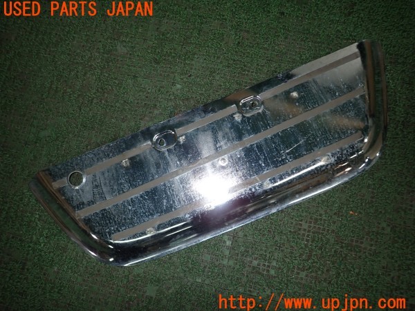 3UPJ=9228010001]ランクル100(UZJ100W)前期 社外 ライセンスプレート メッキライセンスプレート  メッキカバー 中古_2