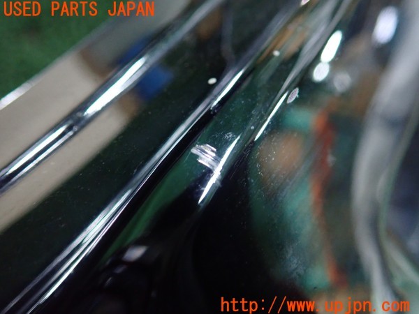 3UPJ=9228010047]ランクル100(UZJ100W)前期 UNCLE 725B2 FJ100 フロントグリル 中古_4