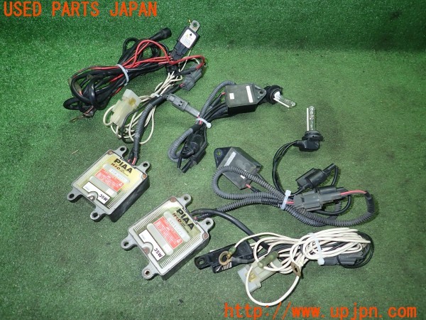 3UPJ=9228010505]ランクル100(UZJ100W)前期 PIAA ピア HIDキット① ヘッドライト 35W 中古_2