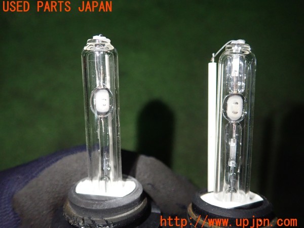 3UPJ=9228010505]ランクル100(UZJ100W)前期 PIAA ピア HIDキット① ヘッドライト 35W 中古_3
