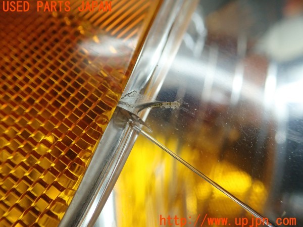 3UPJ=9228010523]ランクル100(UZJ100W)前期 純正 コーナーランプ 中古_3