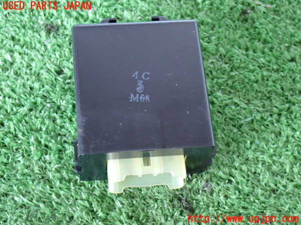 2UPJ-9228016115]ランクル100系(UZJ100W)ミッションコンピューター 中古_3
