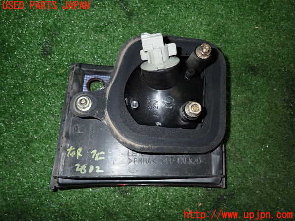 2UPJ-9228021550]ランエボ(CE9A)右リアフィニッシャー 中古_3