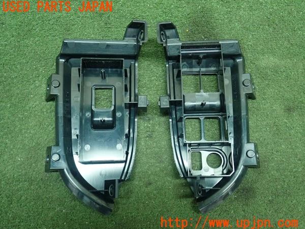 3UPJ=9228030645]86(BRZ)GRスポーツ(ZN6 G型)純正 ウィンドウスイッチパネル カーボン調 中古_4