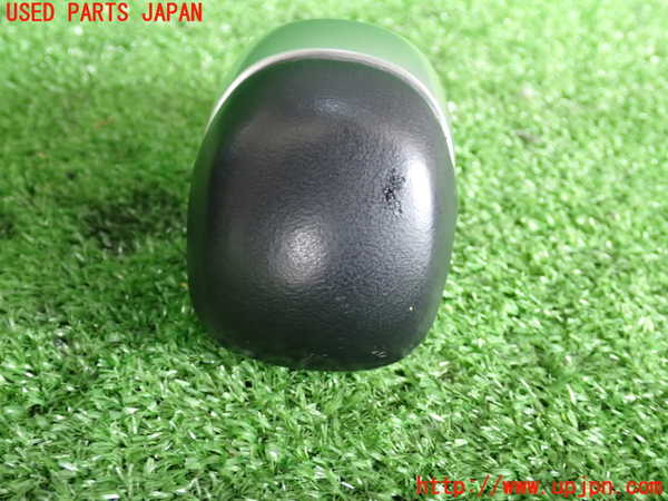 2UPJ-9228047570]ハリアー(ZSU60W)シフトノブ 中古_4