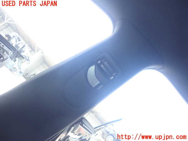 2UPJ-9228057665]ベンツ CLA180 シューティングブレーク(117942)右センターピラートリム 中古_2