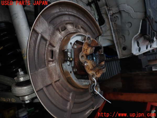 2UPJ-9228074300]BMW M2 クーペ(2U30)(F87)右リアナックルハブ 中古_2