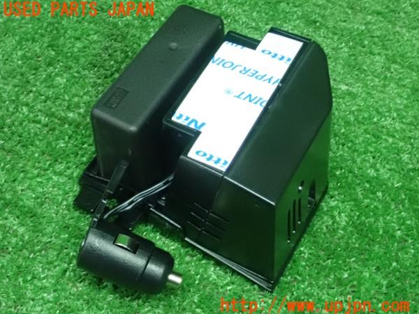 3UPJ=9228080512]ハリアー(ZSU60W)槌屋ヤック YAC 電源コンソールBOX USBポート 中古_3