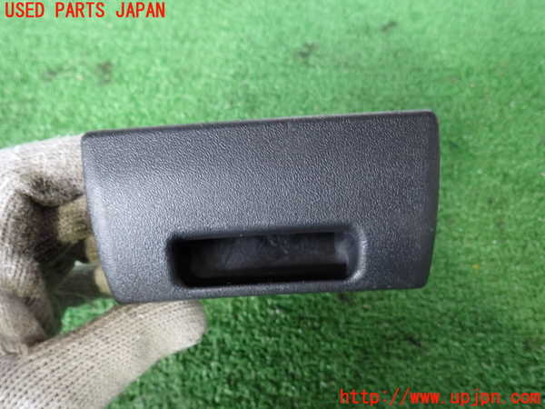 2UPJ-9228097821]ハイエースバン200系(KDH201V)灰皿1 中古_2
