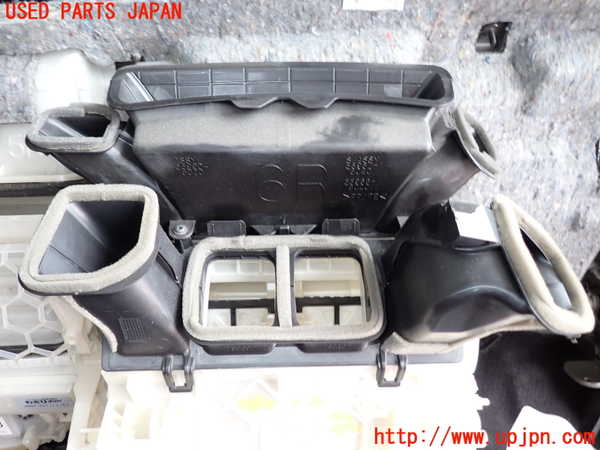 2UPJ-9228116081]レクサス・NX300h(AYZ10)エバポレーター1 中古_3