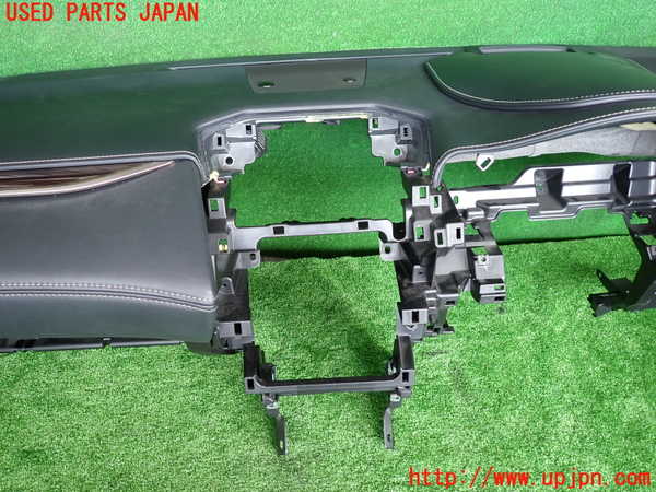2UPJ-9228117505]レクサス・NX300h(AYZ10)ダッシュボード 中古_4
