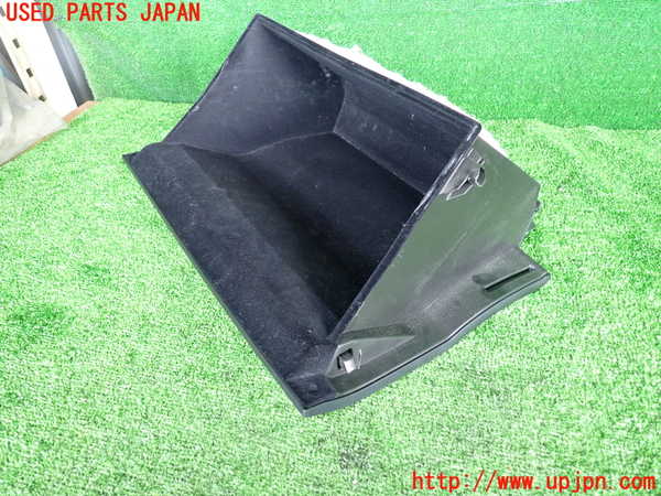 2UPJ-9228117516]レクサス・NX300h(AYZ10)グローブボックス1 中古_2