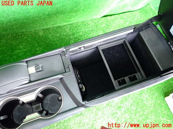 2UPJ-9228117540]レクサス・NX300h(AYZ10)センターコンソール 中古_3