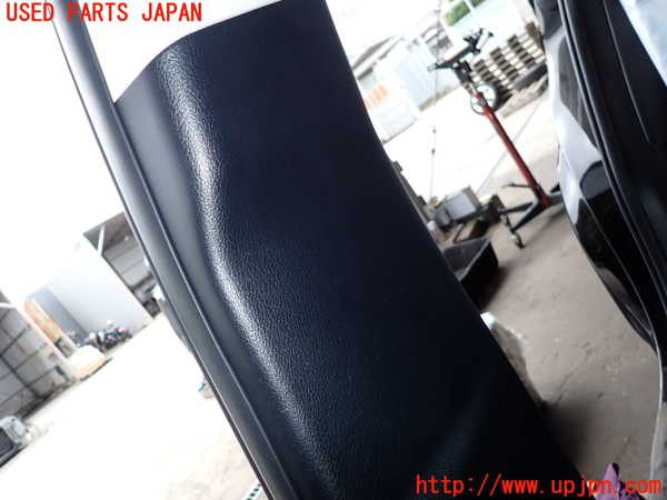 2UPJ-9228117665]レクサス・NX300h(AYZ10)右センターピラートリム 中古_3