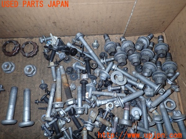 3UPJ=9228150720]シトロエン C3 エアクロス(A8HN05)ネジ・ナット・ステー類  セット ジャンク_4