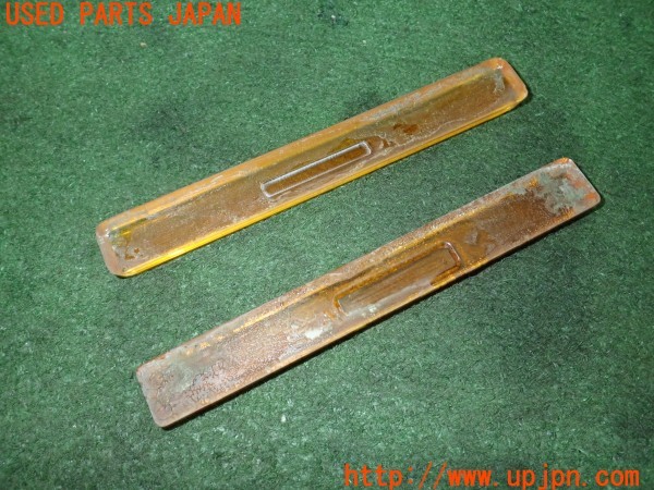 3UPJ=9228170512]アルファロメオ スパイダー(115)社外 リフレクター フロントコーナーランプ側 中古_4