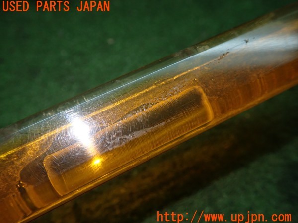 3UPJ=9228170512]アルファロメオ スパイダー(115)社外 リフレクター フロントコーナーランプ側 中古_5
